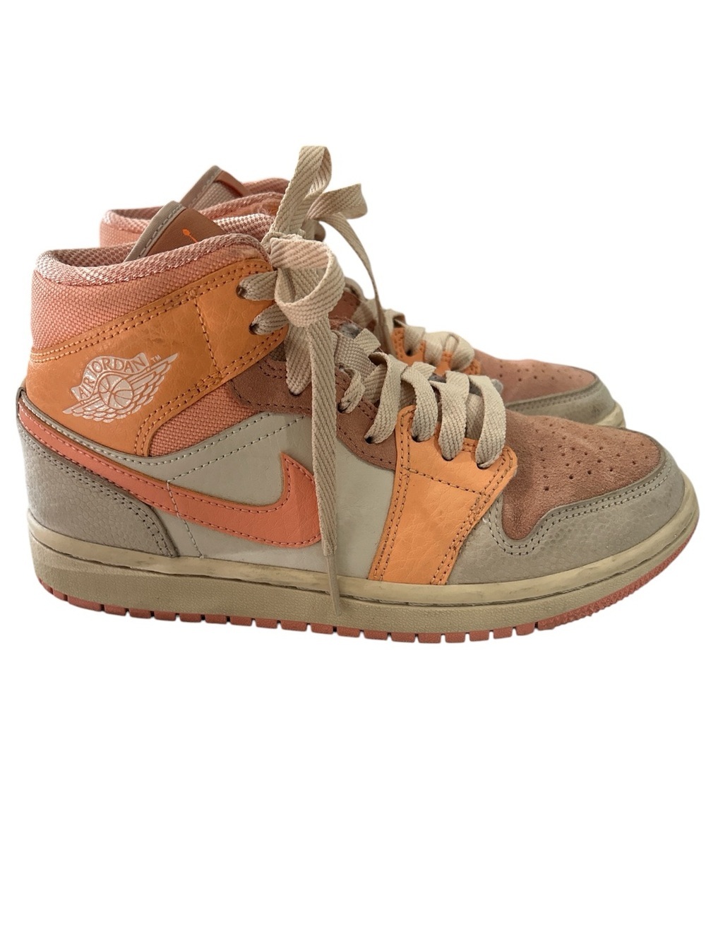 Nike Air Jordan 1 Mid Atomic Orange/Apricot Agate - Size 6